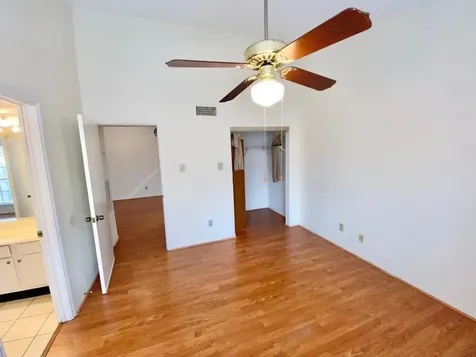 2121 El Paseo Street 1604 Houston TX 77054