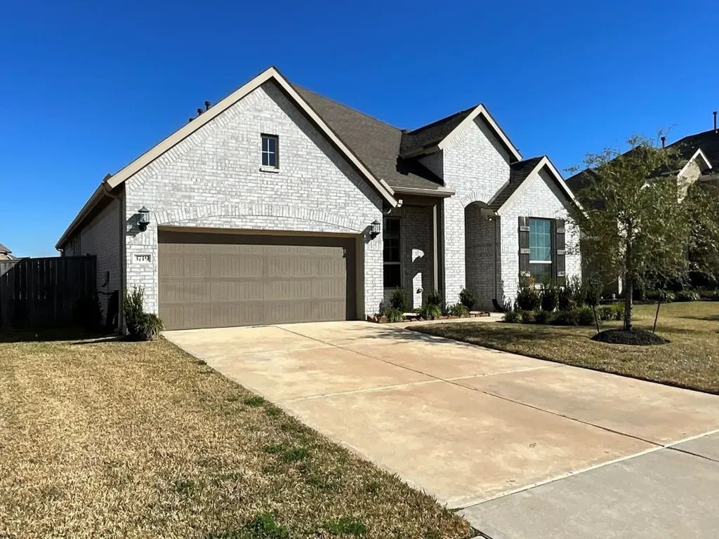 3719 Aspen Springs Drive Rosenberg TX 77469
