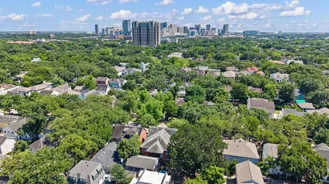 1806 Banks Street 1 Houston TX 77098
