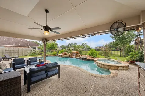 1125 Shady Knoll Lane League City TX 77573