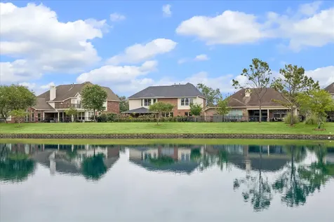 1125 Shady Knoll Lane League City TX 77573