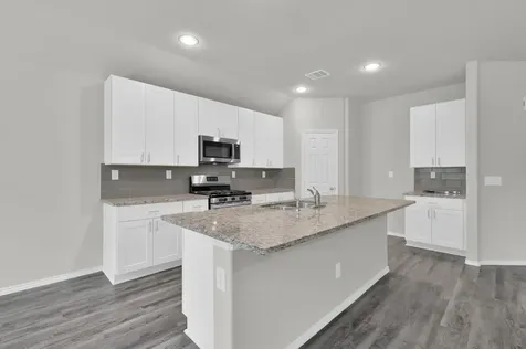 8011 Dauntless Drive Magnolia TX 77354