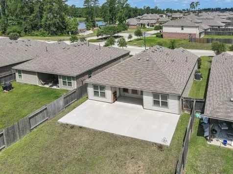 8011 Dauntless Drive Magnolia TX 77354