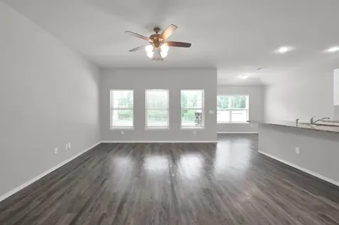 8011 Dauntless Drive Magnolia TX 77354