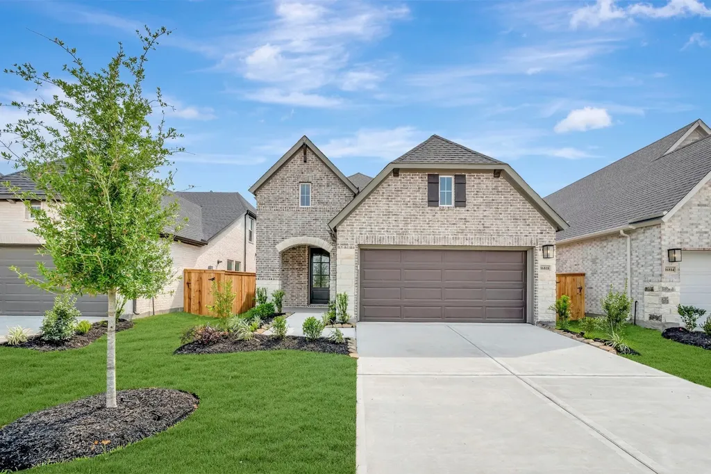 16818 Burr Oak Colony Street Hockley TX 77447
