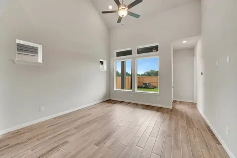 16818 Burr Oak Colony Street Hockley TX 77447