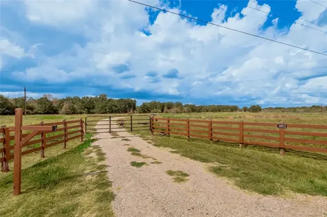 2803 Fm 2158 Midway TX 75852