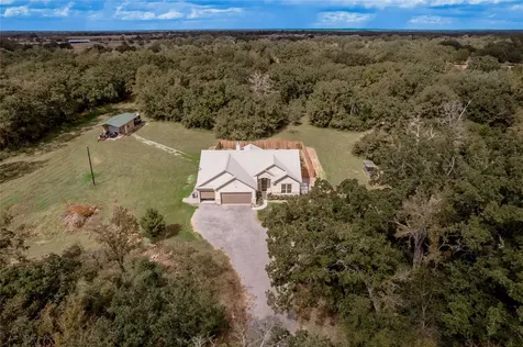 2803 Fm 2158 Midway TX 75852