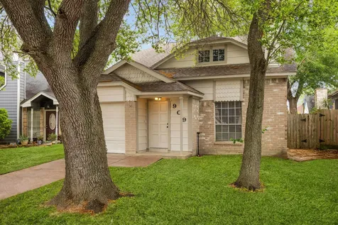 909 Littleport Lane Channelview TX 77530
