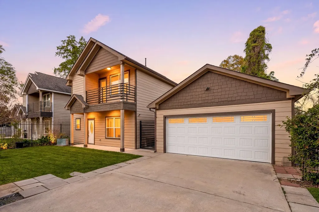 810 Paul Quinn Street Houston TX 77091