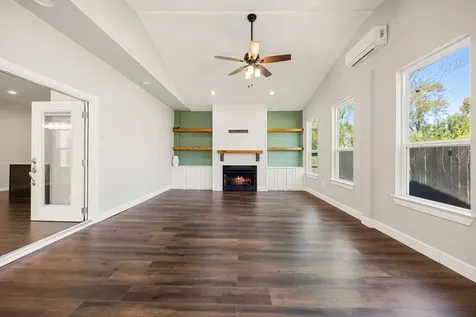 810 Paul Quinn Street Houston TX 77091