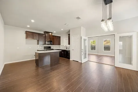 810 Paul Quinn Street Houston TX 77091