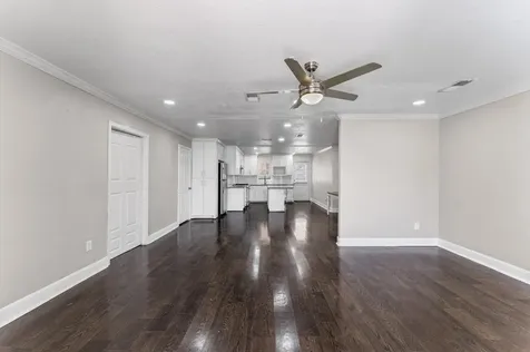 5231 Lyndhurst Drive Houston TX 77033