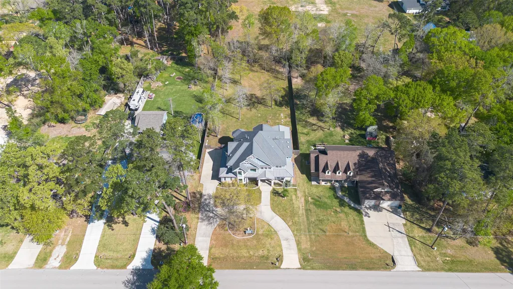 2504 Southline Road Conroe TX 77384