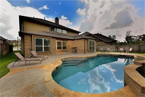 126 Hearthshire Circle The Woodlands TX 77354
