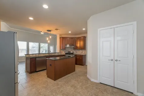 139 S Rocky Point Circle The Woodlands TX 77389