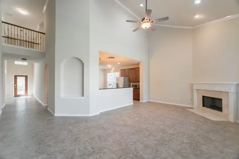 139 S Rocky Point Circle The Woodlands TX 77389