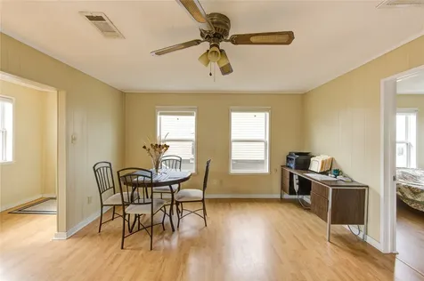 138 Tarpon Street Bayou Vista TX 77563