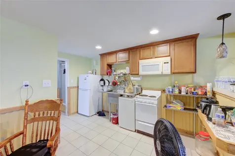 138 Tarpon Street Bayou Vista TX 77563