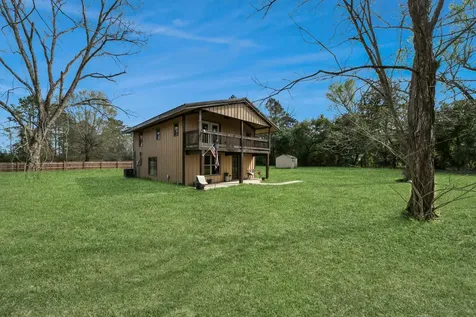 130 County Road 3470 N Cleveland TX 77327