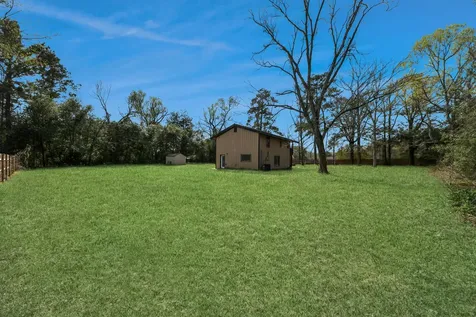 130 County Road 3470 N Cleveland TX 77327