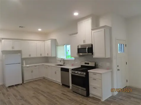 403 Highridge Street Houston TX 77013