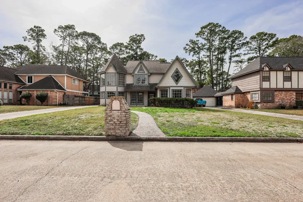 20719 Burnt Amber Lane Houston TX 77073