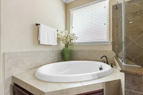10 Waterfall Way The Woodlands TX 77375
