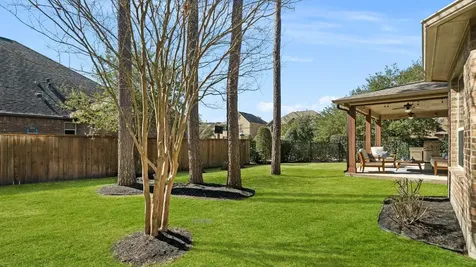 10 Waterfall Way The Woodlands TX 77375