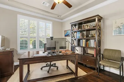10 Waterfall Way The Woodlands TX 77375