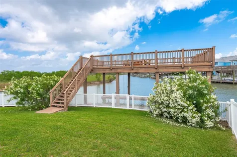 5321 Allen Cay Drives Texas City TX 77590