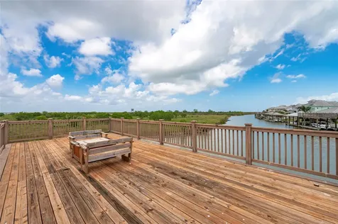 5321 Allen Cay Drives Texas City TX 77590