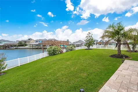 5321 Allen Cay Drives Texas City TX 77590