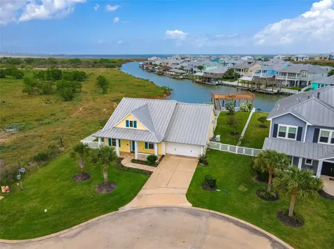 5321 Allen Cay Drives Texas City TX 77590