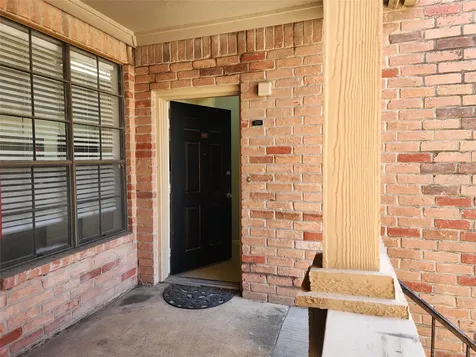 2255 Braeswood Park Drive 272 Houston TX 77030