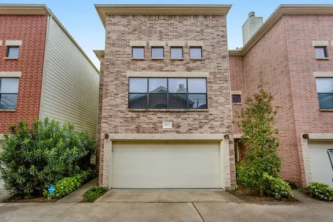 2705 Rutland Street B Houston TX 77008