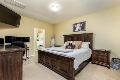 2061 Lepper Street Alvin TX 77511
