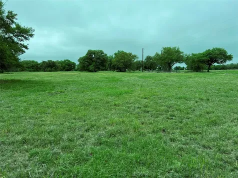 Lot 3 Pvt 1671 Hallettsville TX 77964