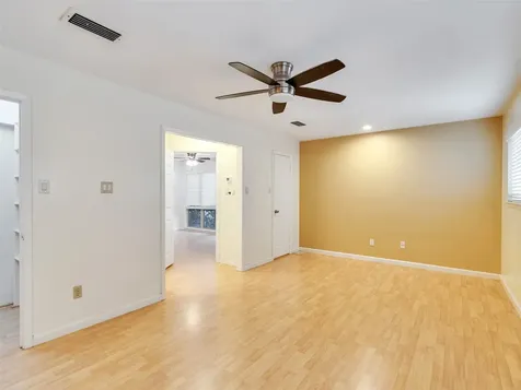 12625 Memorial Drive 94 Houston TX 77024