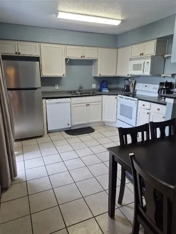 3506 Cove View Boulevard 1106 Galveston TX 77554