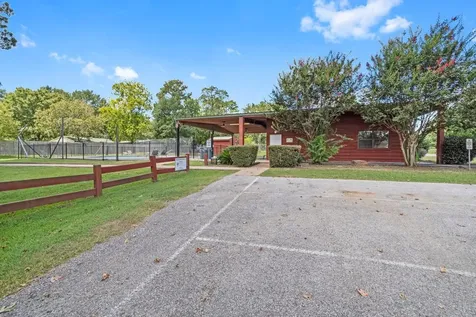 11 Peaceful Drive Huntsville TX 77340