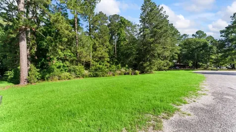 11 Peaceful Drive Huntsville TX 77340