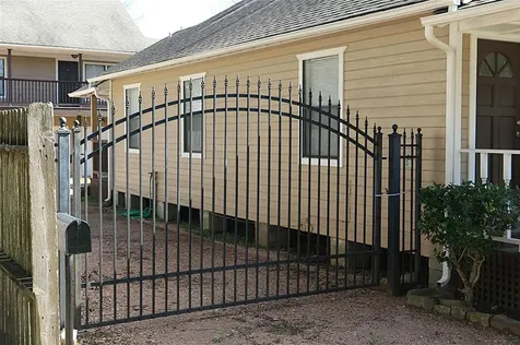 1220 Ashland Street Houston TX 77008