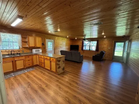 159 County Road 223 Brookeland TX 75931