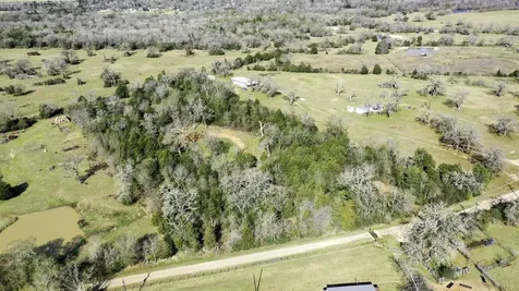 1224 S State Street Madisonville TX 77864