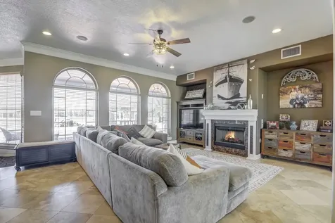 1195 County Road 150 Alvin TX 77511