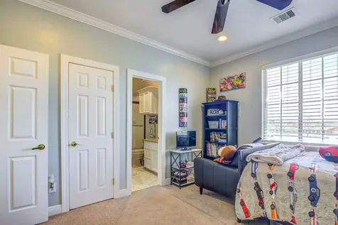 1195 County Road 150 Alvin TX 77511