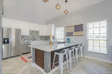 1195 County Road 150 Alvin TX 77511