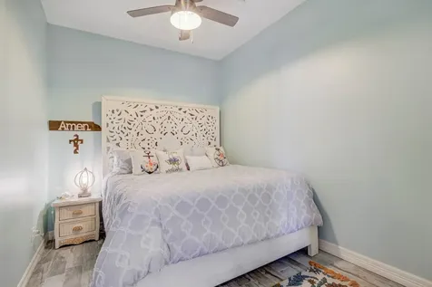 1195 County Road 150 Alvin TX 77511