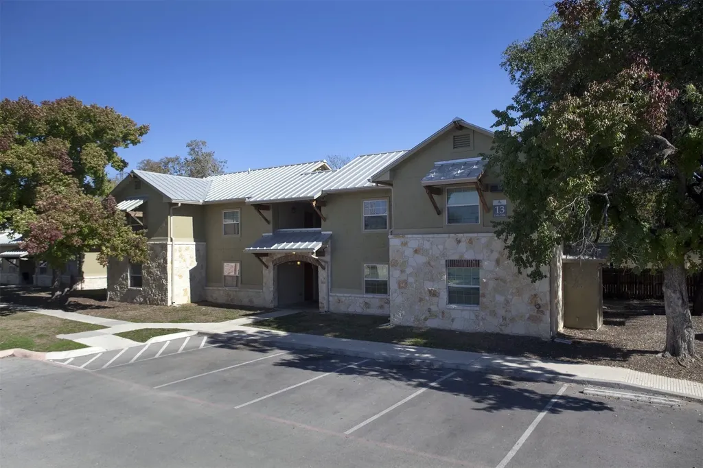 779 W Mayfield Boulevard San Antonio TX 78211